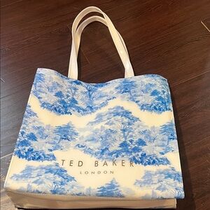 Ted Baker Roxicon New Romantic Large White Tote Bag
